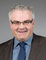 Warmuth, Willi